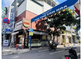 CHO THUÊ NHÀ 2 MT : 194 Nguyễn Sơn, Quận Tân Phú. Giá thuê: 70 triệu/tháng.