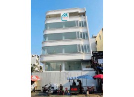 Cho thuê nhà góc 2 Mặt Tiền số 93 Hòa Hưng, Phường 12, Quận 10.