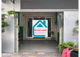 Cho thuê nhà mặt tiền: 193 Cô Bắc, P.Cô Giang, Q.1