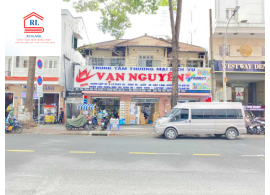 Cho Thuê Nhà Mặt Bằng 124-124A Bùi Thị Xuân, Quận 1. Giá 150 triệu