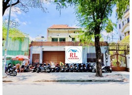 Cho Thuê Biệt Thự Mặt Tiền 180 Nguyễn Văn Thủ, Phường Đakao, Quận 1, TPHCM.  Giá 200 Triệu