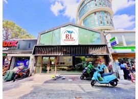 Cho Thuê Nhà Mặt Tiền 213 Nguyễn Văn Cừ, Phường 03, Quận 5, TPHCM. Giá 235 Triệu