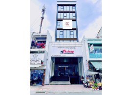 Cho Thuê Toà Nhà Mặt Tiền 66-68 Tô Hiến Thành, Phường 15, Quận 10, TPHCM. Giá 200 Triệu