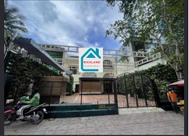 Cho thuê biệt thự mặt tiền 202 Pasteur P6, Quận 3. Giá 350 Triệu