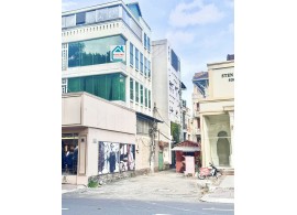 Cho Thuê Nhà GÓC 2MT: 233 Võ Thị Sáu, Phường Võ Thị Sáu, Quận 3, TPHCM.