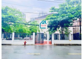Cho Thuê Biệt Thự GÓC 2MT: 01 Trần Văn Sắc, Phường Thảo Điền, Quận 2, TPHCM. Giá 120 Triệu