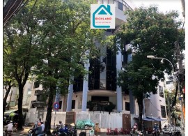 Cho thuê nhà mặt tiền 131 Hòa Hưng Phường 12, Quận 10. Giá 400 Triệu