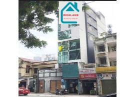 Tòa nhà 34 nguyễn Thị Minh Khai phường Đa Kao, Q.1. Giá 170 triệu