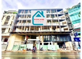 CHO THUÊ TÒA NHÀ MT 92 ÚT TỊCH, QUẬN TÂN BÌNH – VỊ TRÍ ĐẮC ĐỊA GẦN SÂN BAY. Giá 300 Triệu