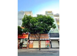 Cho thuê nhà 58C1-58C2 CAO THẮNG, Quận 3. Giá 200 triệu