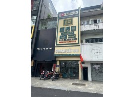 Cho thuê nhà mặt tiền  170 bis Trần Hưng Đạo Quận 1. Giá 80 triệu