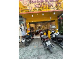 Cho thuê nhà mặt tiền: 247 Thống Nhất, P.10, Gò Vấp. Giá 30 triệu