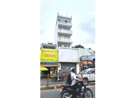 Cho thuê nhà mặt tiền: 1465 Phan Văn Trị P.10 Q.Gò Vấp. Giá 35 triệu