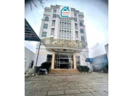 CHO THUÊ NHÀ MẶT TIỀN: 1381 NGUYỄN ẢNH THỦ, QUẬN 12. GIÁ 265 TRIỆU