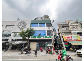 Cho thuê Nhà mặt tiền : 150 Nguyễn Cư Trinh, Quận 1. Giá thuê : 60 triệu/tháng