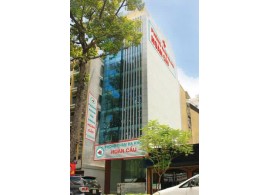 CHO THUÊ NHÀ MẶT TIỀN : 80-82 CHÂU VĂN LIÊM, QUẬN 5. GIÁ THUÊ : 300 TRIỆU/THÁNG