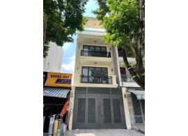 Cho thuê Nhà mặt tiền : 104 Đặng Thùy Trâm, Phường 13, Quận Bình Thạnh. Giá  thuê : 50 triệu/tháng