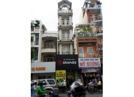 Cho thuê Nhà : 223 Phan Đình Phùng, Quận Phú Nhuận. Giá thuê : 45 triệu/tháng