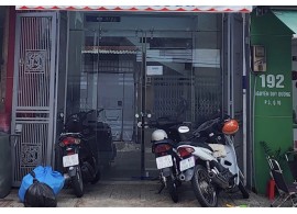 Cho thuê Nhà mặt tiền : 192 Nguyễn Duy Dương, Phường 3, Quận 10. Giá thuê : 25 triệu/tháng
