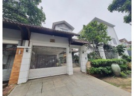 Cho thuê Biệt Thự mặt tiền : 30 Trần Trọng Cung, Quận 7. Giá thuê : 85 triệu/tháng