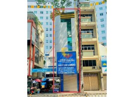 Cho thuê Nhà Góc 2 mặt tiền : 976 Trần Hưng Đạo, Phường 7, Quận 5. Giá thuê : 30 triệu/tháng