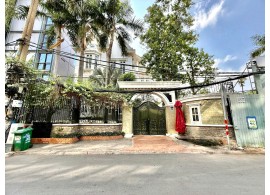 CHO THUÊ BIỆT THỰ SÂN VƯỜN – 56 NGÔ QUANG HUY, THẢO ĐIỀN, QUẬN 2. GIÁ THUÊ : 90 TRIỆU/THÁNG