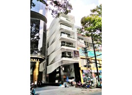 Cho thuê Nhà mặt tiền : 22 Đường Ba tháng hai, Quận 10. Giá thuê : 450 triệu/tháng