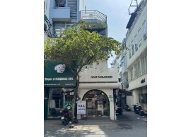 Cho thuê Nhà mặt tiền : 593 Nguyễn Đình Chiểu, Quận 3. Giá thuê : 32 triệu/tháng