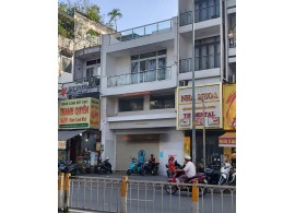 Cho thuê Nhà mặt tiền : 424 -426 Nguyễn Tri Phương, Quận 10. Giá thuê : 140 triệu/tháng