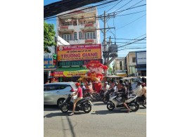 Cho thuê Nhà mặt tiền : 184G Tân Hòa Đông, Phường 14, Quận 6. Giá thuê : 32 triệu/tháng