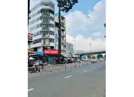 Cho thuê Nhà mặt tiền : 543 Nguyễn Tri Phương, Phường 8, Quận 10. Giá thuê : 140 triệu/tháng