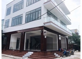 Cho thuê Nhà : 477/58 Kinh Dương Vương, Quận Bình Tân. Giá thuê : 30 triệu/tháng