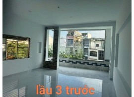 Cho thuê Nhà mặt tiền : 161 Âu Cơ, Phường 14, Quận 11. Giá thuê : 70 triệu/tháng