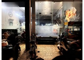 Cho thuê Nhà mặt tiền : 411 Tạ Quang Bửu, Phường 2, Quận 8. Giá thuê : 70 triệu/tháng