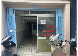 Cho thuê Nhà Góc mặt tiền : 484 Bà Hạt, Phường 8, Quận 10. Giá thuê : 17 triệu / tháng
