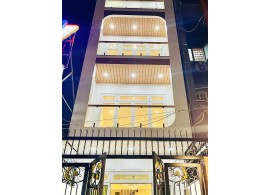 Cho thuê Nhà mặt tiền : 92 Phan Xích Long, Phường 3, Quận Bình Thạnh. Giá thuê : 65 triệu/tháng