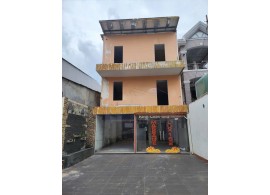 Cho thuê Nhà mặt tiền : 152 Nguyễn Thị Thập, Quận 7. Giá thuê : 75 triệu/tháng