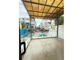 Cho Thuê Nhà Góc : 405A Sư Vạn Hạnh, Quận 10. Giá thuê : 80 triệu/tháng