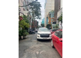 Cho Thuê Nhà : 27 Bis Trần Nhật Duật, Quận 1. Giá thuê : 35 triệu/tháng