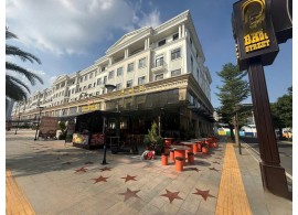 Cho thuê Nhà Góc 2 mặt tiền : 28 Nguyễn Xiển, TP Thủ Đức. Giá thuê : 110 triệu/tháng