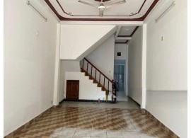 Cho Thuê Nhà : 220 Tân Sơn Nhì, Quận Tân Phú. Giá thuê : 24 triệu/tháng