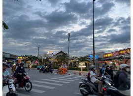 Cho Thuê Nhà Mặt Tiền Số : 101-103 Dương Quảng Hàm , Gò Vấp. Giá thuê : 250 triệu / tháng