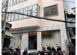 Cho thuê nhà 2 Mặt Tiền 2B Lê Trực – Bình Thạnh. Giá thuê: 75 triệu/tháng