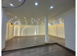 Cho thuê nhà – 80 Hồ Văn Huê, P.9, Q. Phú Nhuận. Giá thuê: 50 triệu/tháng