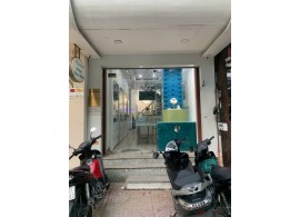 Cho Thuê Nhà : 284 Nguyễn Thiện Thuật, Quận 3. Giá thuê : 40 triệu/tháng