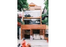 Cho thuê Nhà mặt tiền : 177 Phan Xích Long, Phường 2, Quận Phú Nhuận. Giá thuê : 173 triệu/tháng (ch