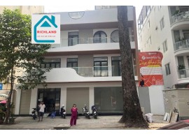 Cho thuê Nhà Góc 2 Mặt Tiền : 21C Bùi Thị Xuân, Phường Bến Thành, Quận 1, TPHCM. Giá cho thuê : 150 