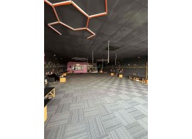 Cho thuê nhà mặt tiền 210 Ung Văn Khiêm, P.25, Q. Bình Thạnh. Giá thuê: 160 triệu/tháng