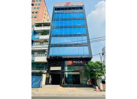 Cho thuê tòa nhà mặt tiền – 24–24A Đinh Bộ Lĩnh, Q.Bình Thạnh. Giá thuê: 250 triệu/tháng