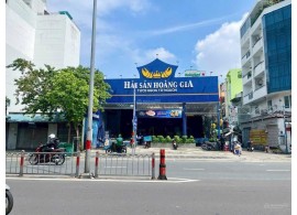 Cho Thuê Nhà GÓC 2MT : 608 Đường 3/2, Phường 14, Quận 10, TPHCM. Giá cho thuê: 250 triệu / tháng - C